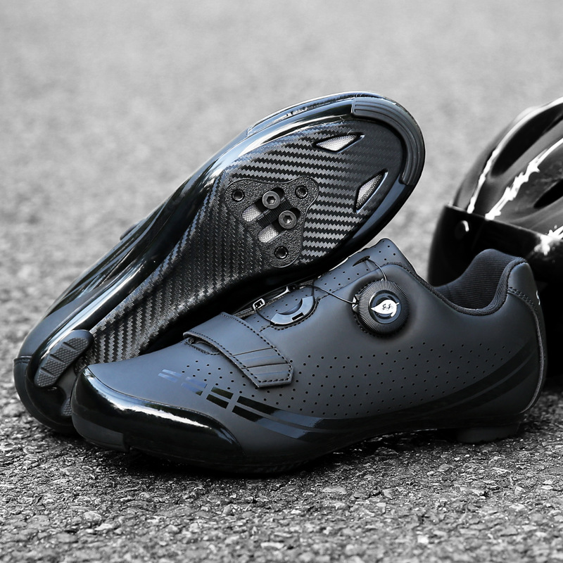 Outdoor fietsschoenen Mountain - Cycling Gear For Large Men recensie en prijs